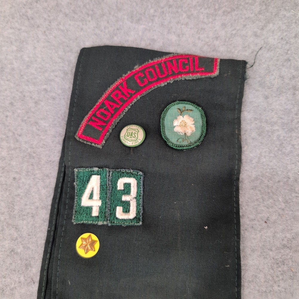 Vintage Boy Scout Sash Noark Council Troop 43 Merit Badges Pins BSA Arkansas - Picture 3 of 3